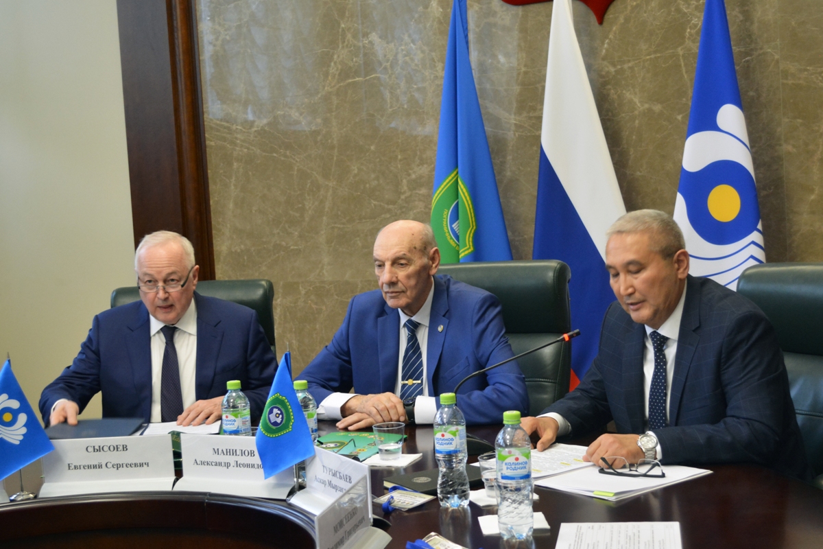 Открытие мероприятия Председателем Координационной службы СКПВ генерал-полковником Маниловым А.Л.