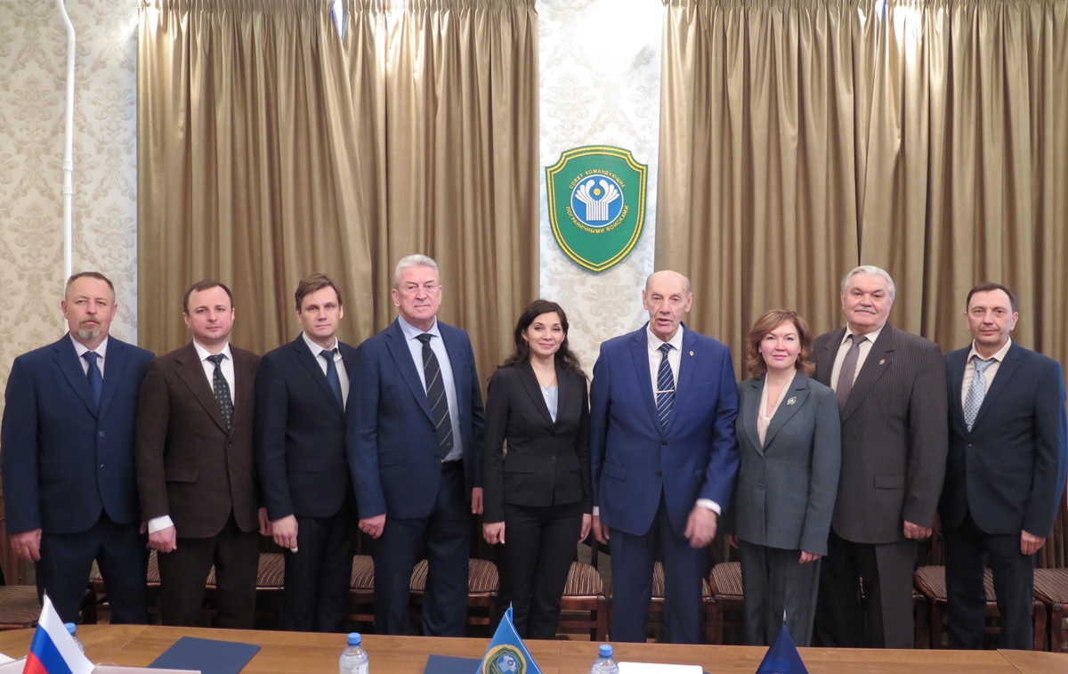 Общее фото участников заседания редакционной коллегии