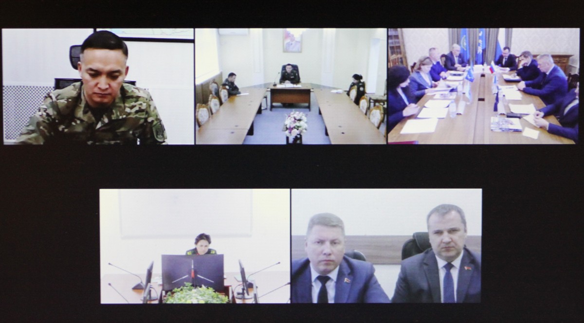 Представители пограничных ведомств государств-участников СНГ, учувствовавших в заседании в формате видеоконференции