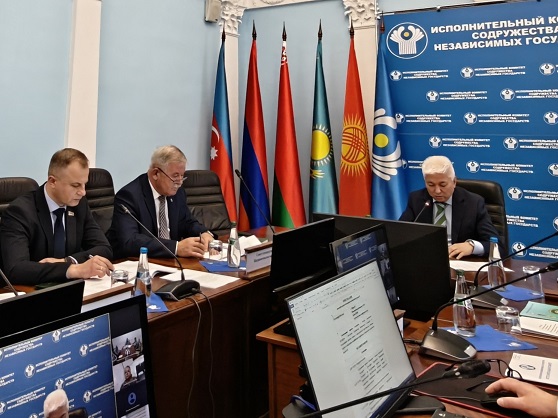 Открытие заседаний Джаксыбековым А.А.