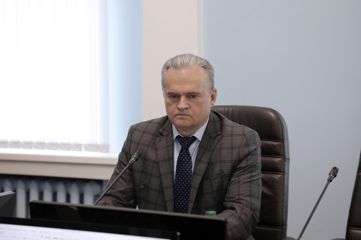 Директор департамента по сотрудничеству в сфере безопасности Исполнительного комитета СНГ Клемезь Е.А.